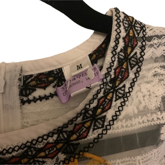 Chicwish white lace embroidered sheer tunic top / mini dress - Picture 9 of 9